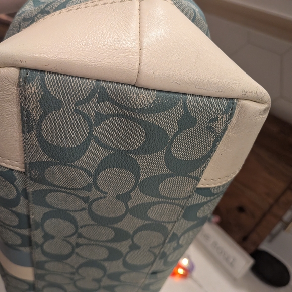 Coach Blue and Cream Signature Tote Bag - Picture 5 of 11